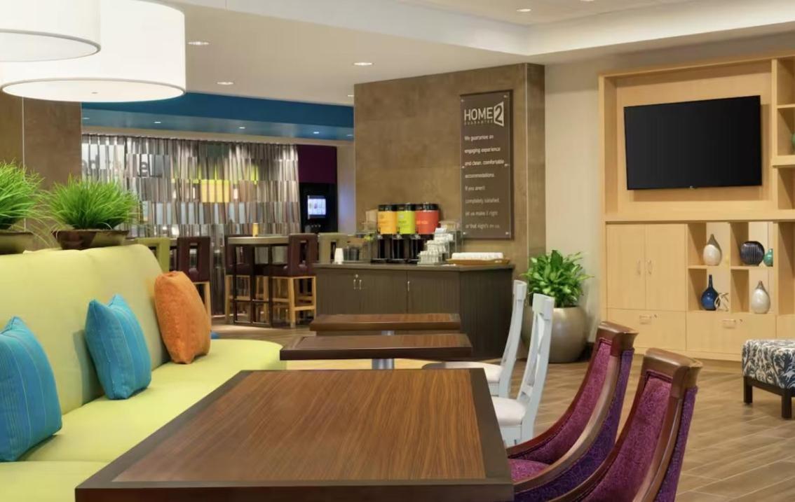 Home2 Suites By Hilton Racine Sturtevant Esterno foto